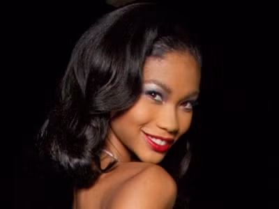 Người mẫu Victoria’s Secret uất ức vì bị phân biệt chủng tộc