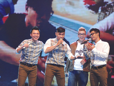 Showbiz và phong trào 'bêu xấu' đồng nghiệp