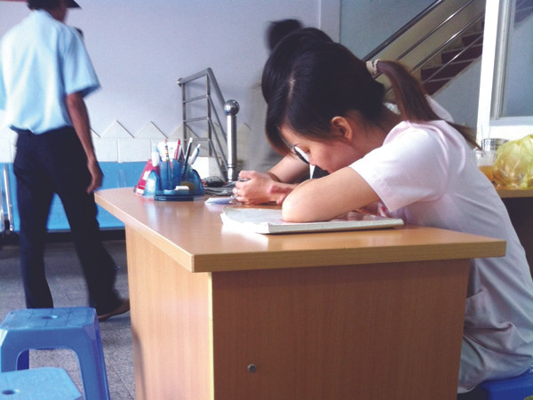 Phòng khám Trung Quốc: Rút giấy phép vẫn vô tư khám