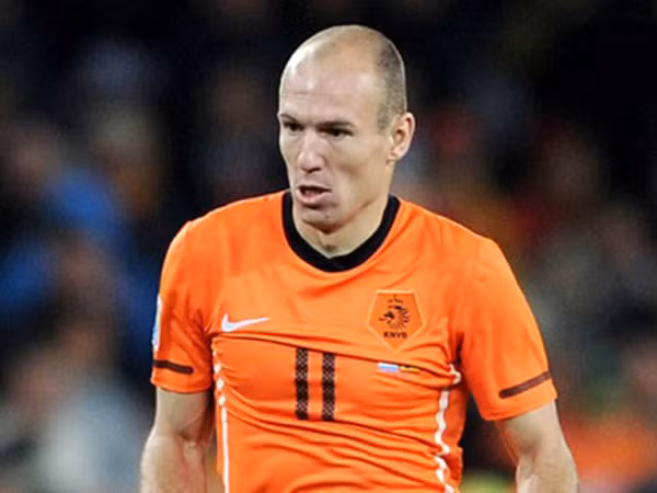 Những pha lừa bóng của Robben rất dễ dẫn đến chấn thương