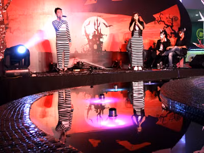 Ngày ma quỷ xem 'The Voice of Death'