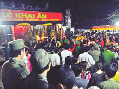 Lễ khai ấn Đền Trần. Ảnh: KT (Giadinh.net)