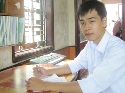 Cậu bé 'ghiền' giải toán thành thủ khoa đại học
