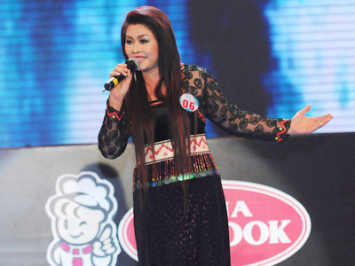 Thí sinh H’Zina Bya, đêm thi ‘Những bài ca không quên”