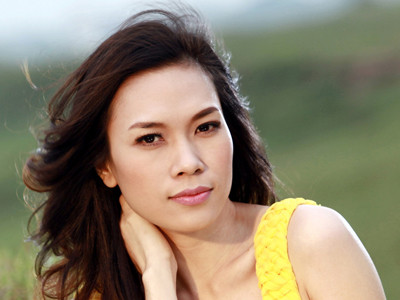Mỹ Tâm 'đội mũ phớt'