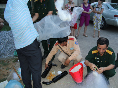 Công an Thanh Hóa nhận 6 súng bắn bùi nhùi