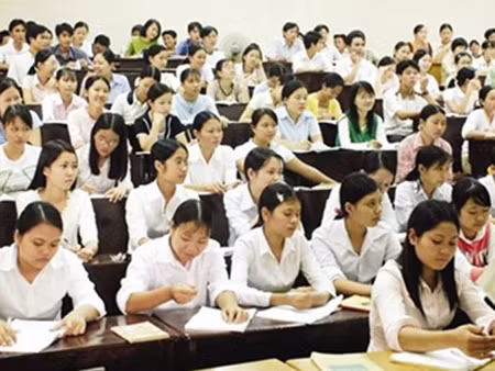 Trường đại học gần 800 'chủ', góp 75 tỉ đồng