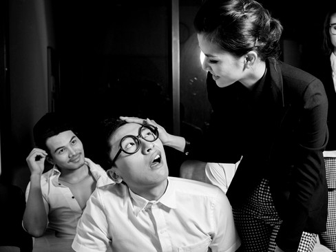 Dàn mẫu Next Top 'nghịch như quỷ' trong bộ ảnh 20/11