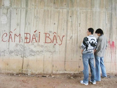 Đái bậy, phạt 300 ngàn đồng