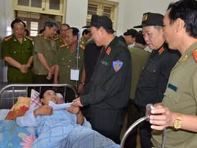 Công an - bộ đội đấu súng ác liệt với nhóm phá rối an ninh ở Mường Nhé