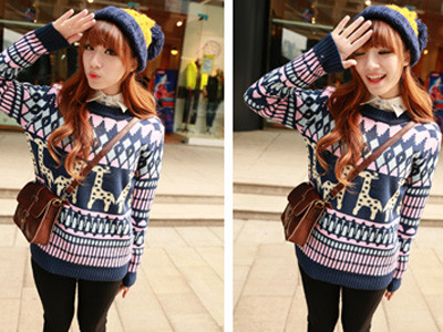 Giáng sinh tưng bừng với áo len họa tiết