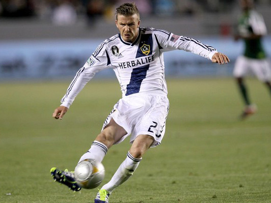 Beckham sút bóng ‘không thể chê’