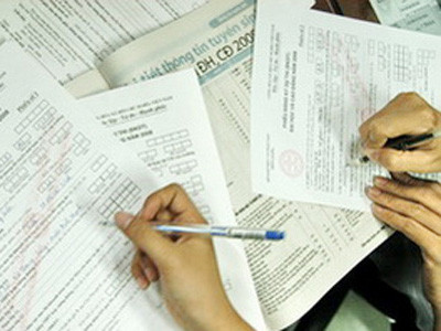 Lúng túng khai hồ sơ tuyển sinh