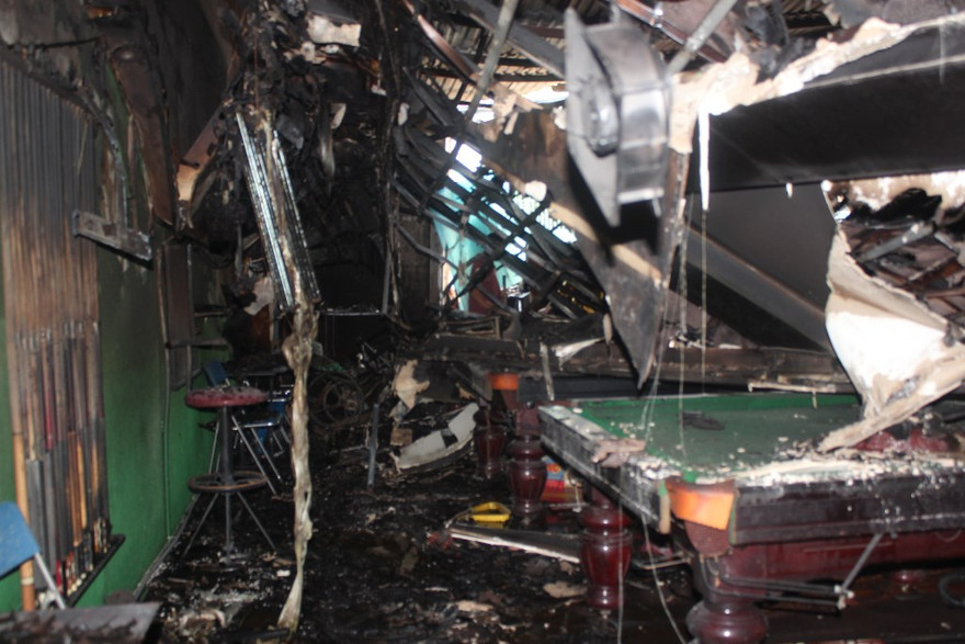 ‘Bà hỏa’ ghé thăm, quán bida bốc cháy ngùn ngụt lúc rạng sáng