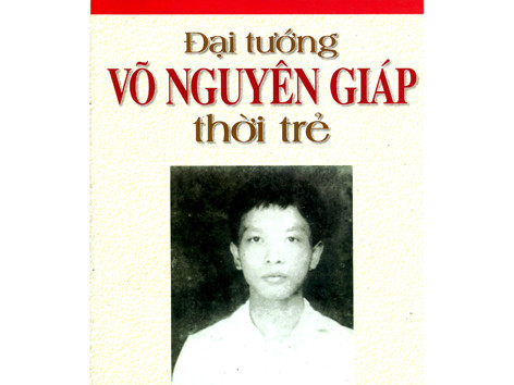 Tái bản bộ sách 'Đại tướng Võ Nguyên Giáp thời trẻ'