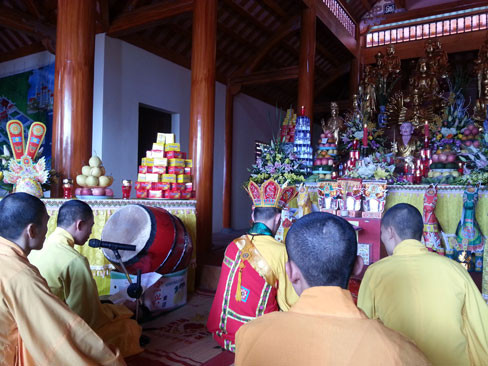 Chùa Song Mai: Đầu năm đi lễ cầu an