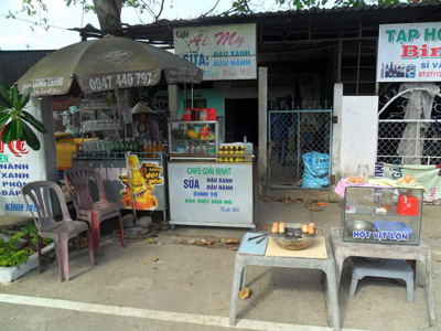 Đời nghệ sĩ ở huyện