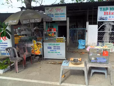 Đời nghệ sĩ ở huyện