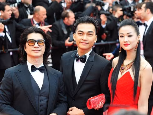 Sao Việt lộng lẫy trên thảm đỏ LHP Cannes