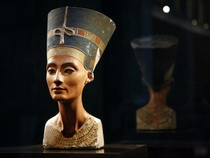 Ai Cập yêu cầu Đức trả tượng Nữ hoàng