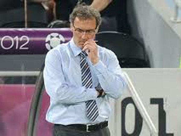 HLV Laurent Blanc chia tay tuyển Pháp