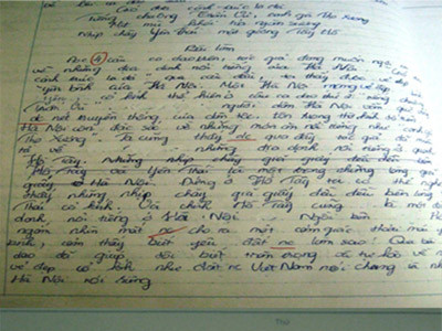 Phụ huynh sửng sốt với món 'canh gà Thọ Xương'