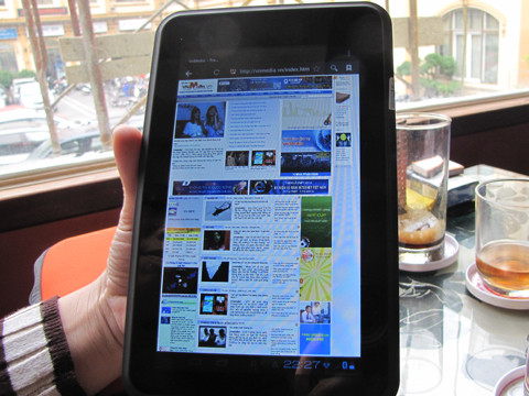 Máy tính bảng hai sim đầu tiên ra mắt