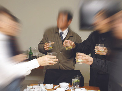 Thực sự chưa có loại thuốc nào giải được rượu