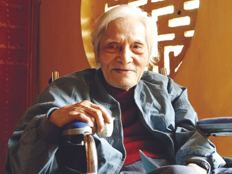 Thi sĩ Hoàng Cầm: Một cuộc tình suốt đời ân hận