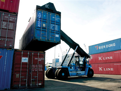 Doanh nghiệp logistics ngoại 'độc diễn' ở Việt Nam