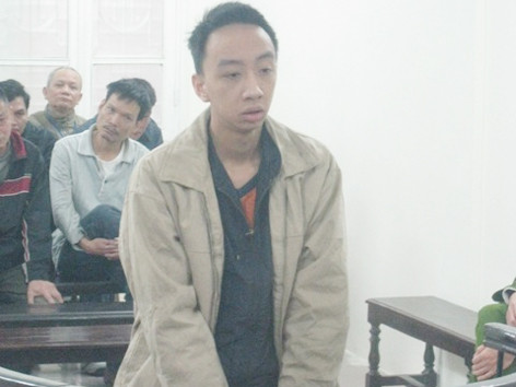 Từ chuyện nợ nần, cháu đâm chết bạn dì ruột