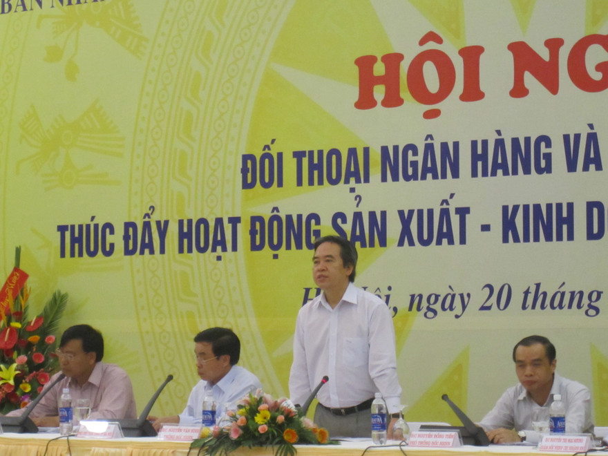 Thống đốc NHNN: ‘Lãi vay 15%/năm ổn định ít nhất 1 năm’