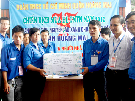 Trung ương Đoàn, Trung ương Hội thăm sinh viên Tiếp sức mùa thi