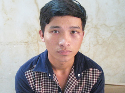 Đến tận ủy ban đánh công an xã