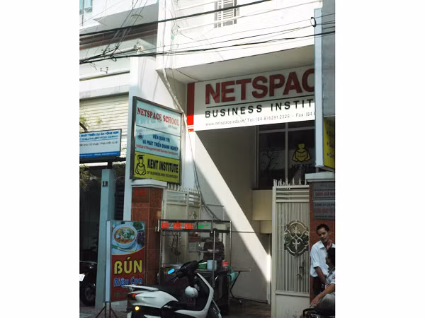 Đua nhau 'xé rào' đào tạo cao đẳng, đại học