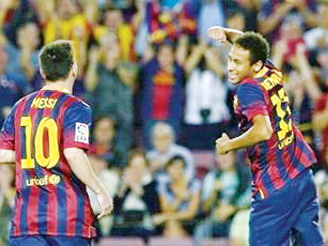 Messi nổi xung với tờ báo thân Real