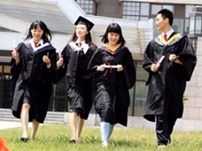 Dừng giải quyết thủ tục chương trình học bổng 322