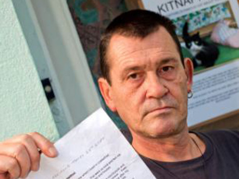 Trộm mèo rồi gửi thư cho chủ