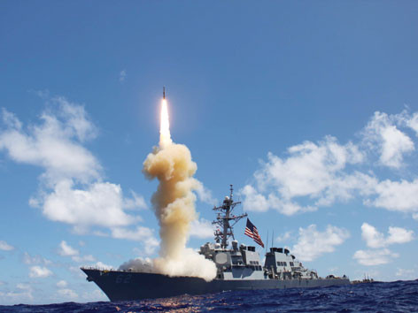 Lầu Năm Góc tuyên bố Mỹ sẵn sàng tấn công Syria