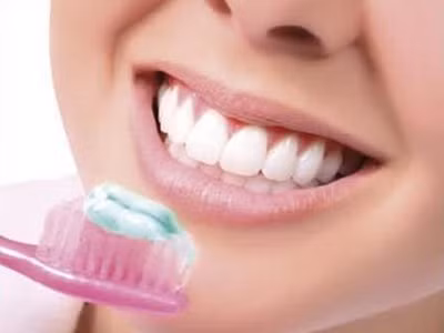Bệnh lợi liên quan đến sự thay đổi hóc-môn