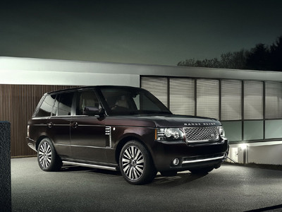 Range Rover Range E sạc điện xuất hiện tại Geneva