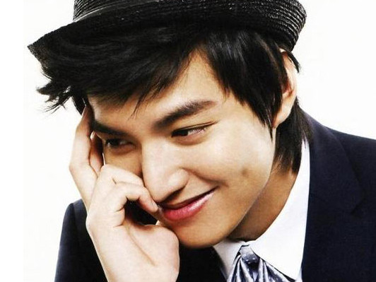 Mỹ nam Lee Min Ho hóa thân thành chàng mê gái