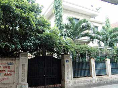 Luật pháp bất vị thân