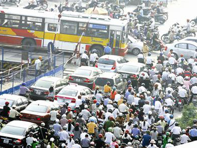 Chính thức thu phí sử dụng đường bộ từ 1-1-2013