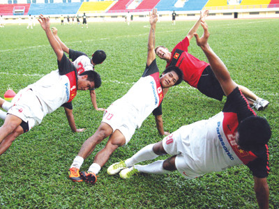 ĐTVN tập nhẹ chuẩn bị cho VFF Cup