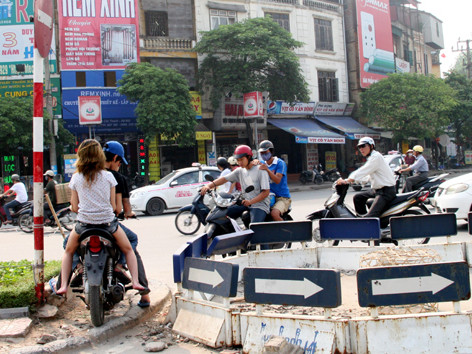 Đi cắt, rẽ tắt