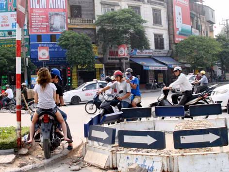 Đi cắt, rẽ tắt