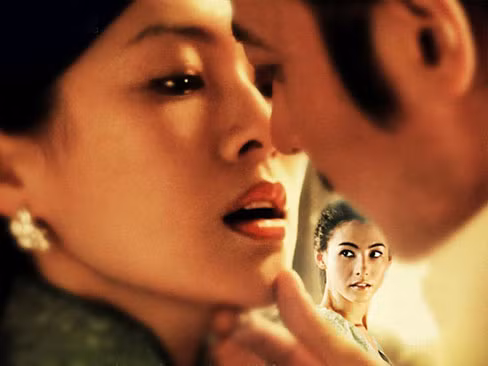 Chương Tử Di, Trương Bá Chi và ngập tràn cảnh nóng