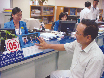 Người dân chấm điểm 'ông độc quyền'