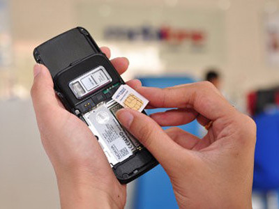 Dân buôn tiết lộ mánh thổi giá sim VIP